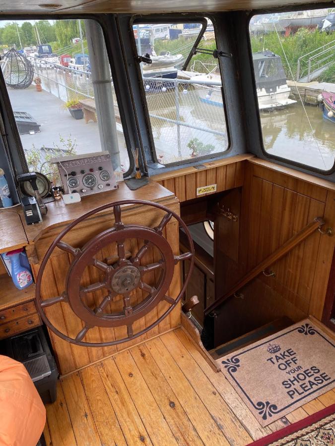 Dutch Barge, Fisherman's Wharf,